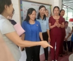 Đoàn giám sát làm việc tại trường mầm non xã Như Hòa, huyện Kim Sơn.