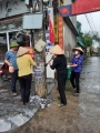 Hội LHPN phường Bích Đào, Ninh Khánh ra quân xóa quảng cáo “Tín dụng đen”