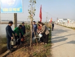 Hội LHPN huyện Gia Viễn tích cực hưởng ứng Tết trồng cây "Đời đời nhớ ơn Bác Hồ" Xuân Quý Mão